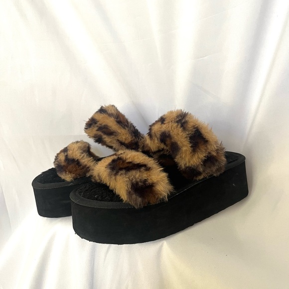 Soda Shoes - SODA platform sandals